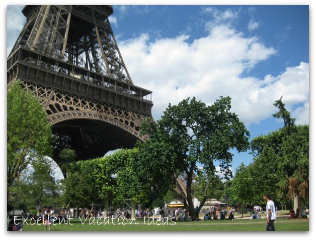 Eiffel Tower Picture