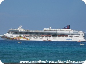 Norwegian Dawn Cruise Ship and the Pride of Hawaii