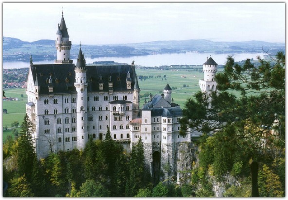 Romantic European Vacation Ideas - Tour a Bavarian Castle