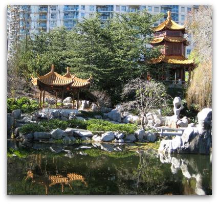 Things to do in Sydney - Enjoy the beautiful Chinese Gardens