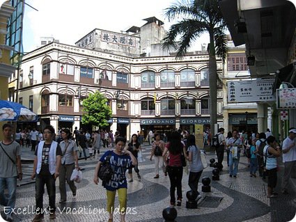 Free Travel Videos: Macau Tours