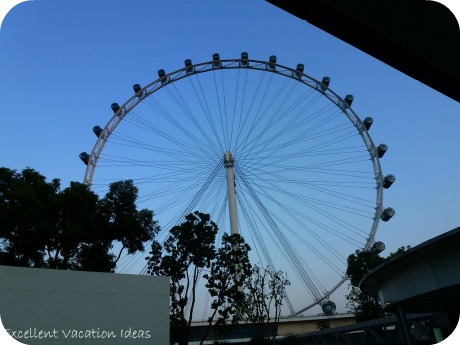 Click for Singapore Flyer